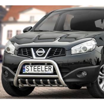 Eu-valoteline hampailla Nissan Qashqai 2010-